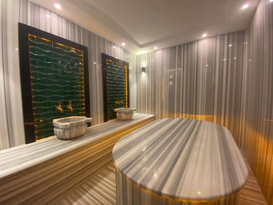 Apartament 2 *